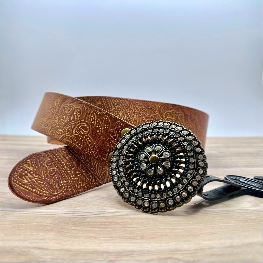 Fossil Tan Boho Floral Tooled Leather Bling Medallion Y2K Buckle | Size M (34”)
